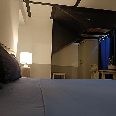 Hangover Hostels Ella Eksteriør billede